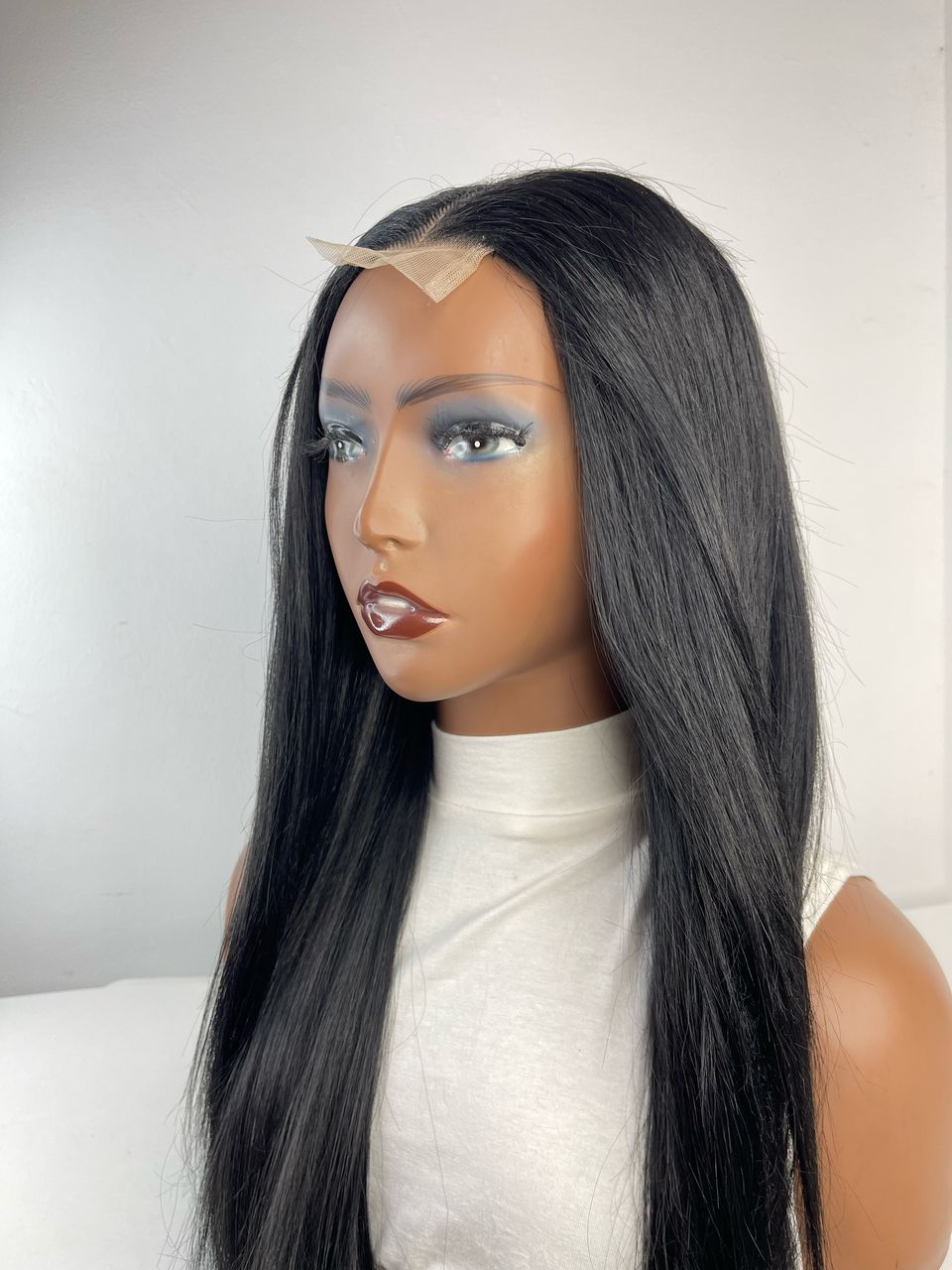 18" Sleek Straight High Heat Fibre Wig