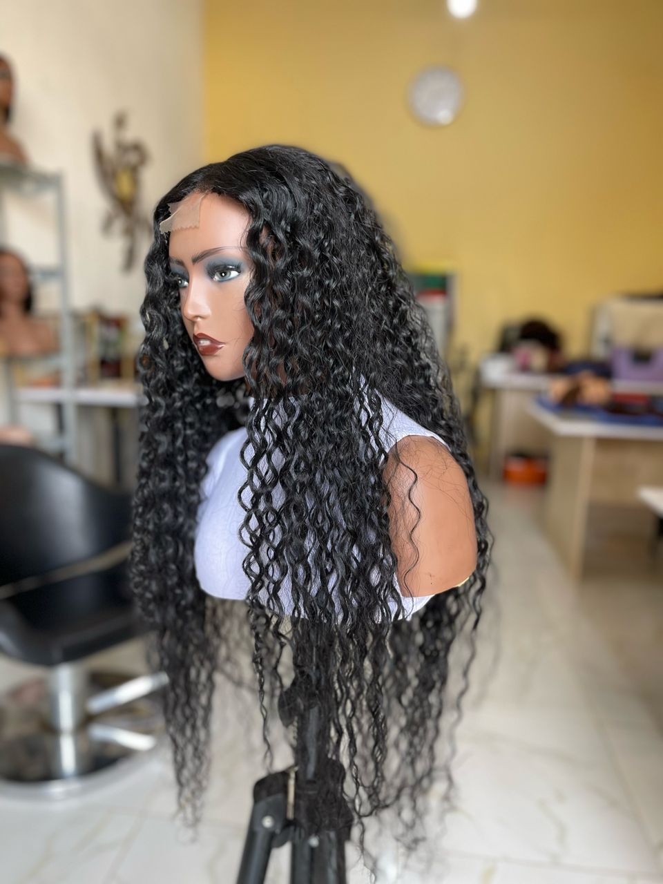 30" Deep Wave Fibre Wig